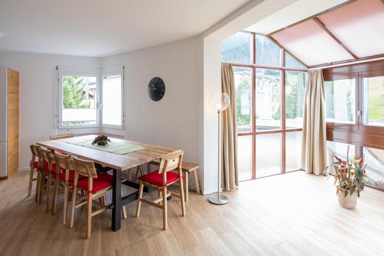 Agrimonia - 5,5-Zi Duplex Wohnung Bis 9 Personen Mit Eigenem Garten Davos Ngoại thất bức ảnh