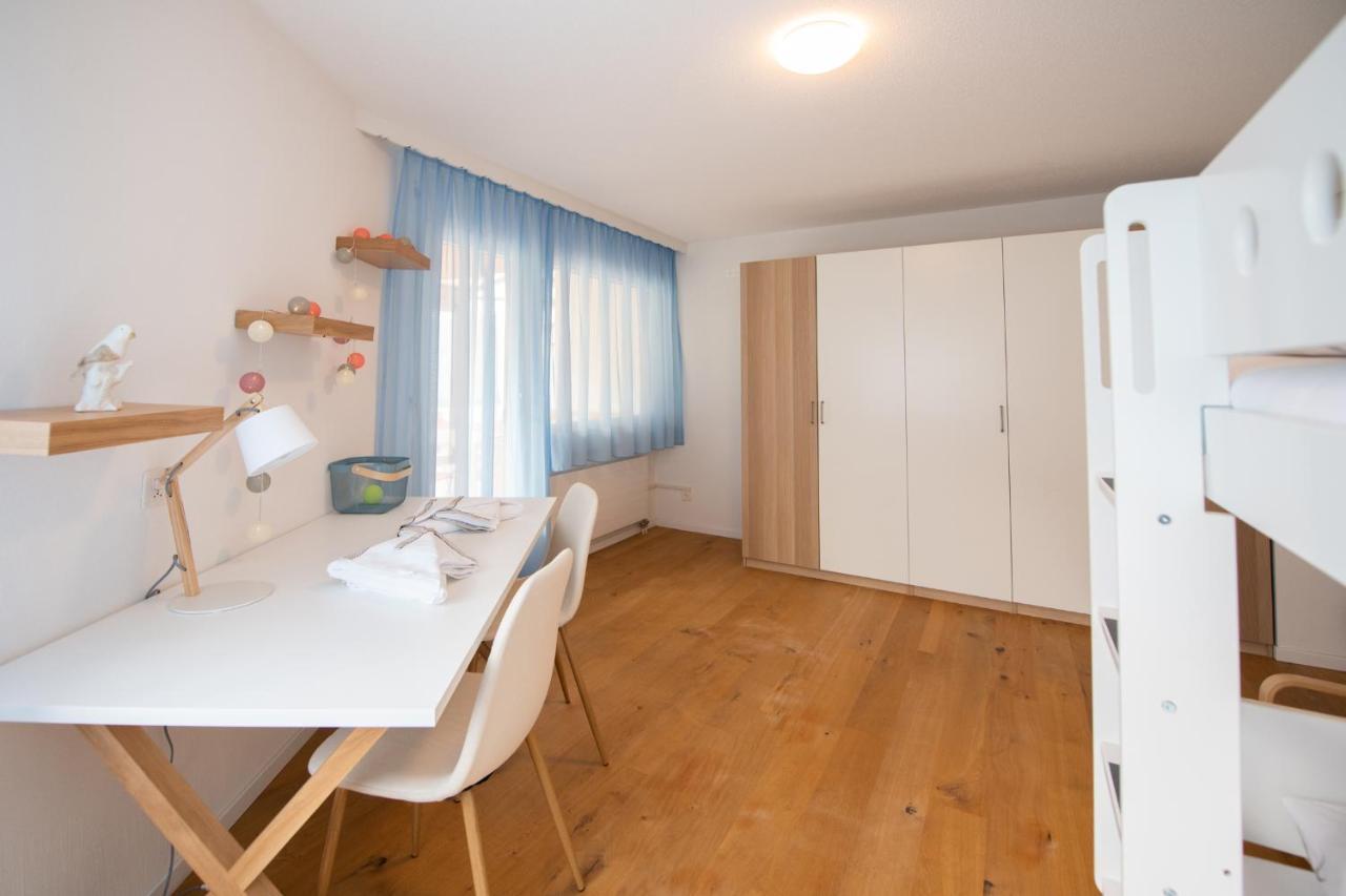 Agrimonia - 5,5-Zi Duplex Wohnung Bis 9 Personen Mit Eigenem Garten Davos Ngoại thất bức ảnh